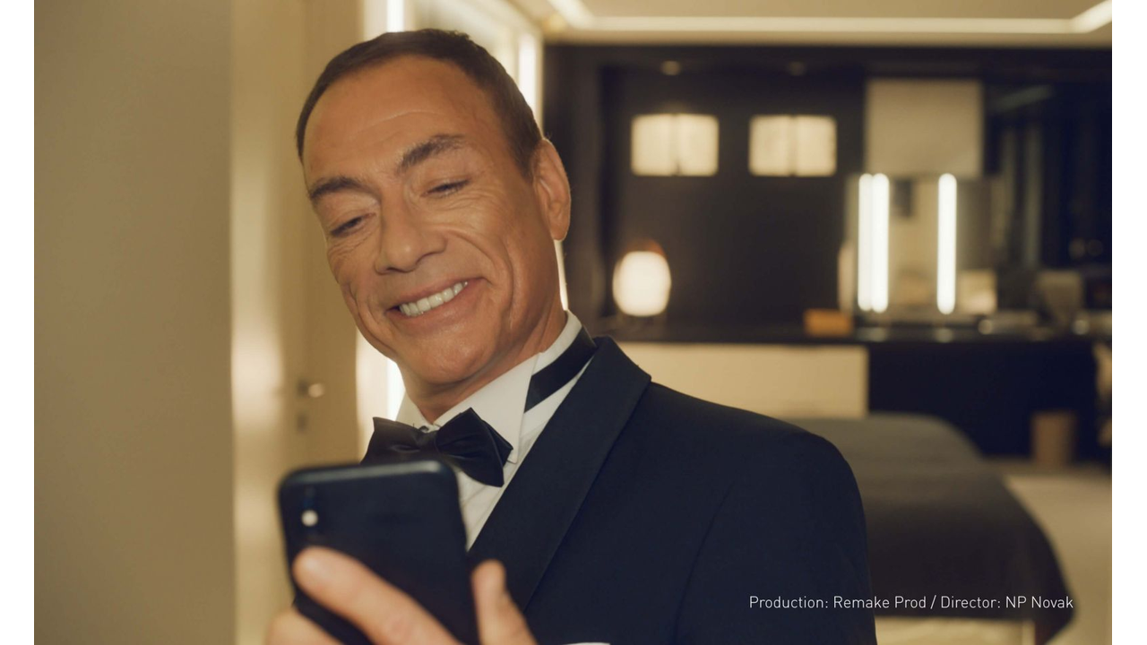 JEAN-CLAUDE VAN DAMME DELIGHTS IN WINNING  ON AMANET FROM AMATIC INDUSTRIES